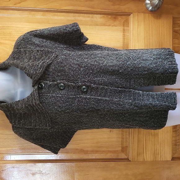 Christopher & Banks Sweaters - Christopher & Banks Green short sleeve sweater. Size: Large Petite